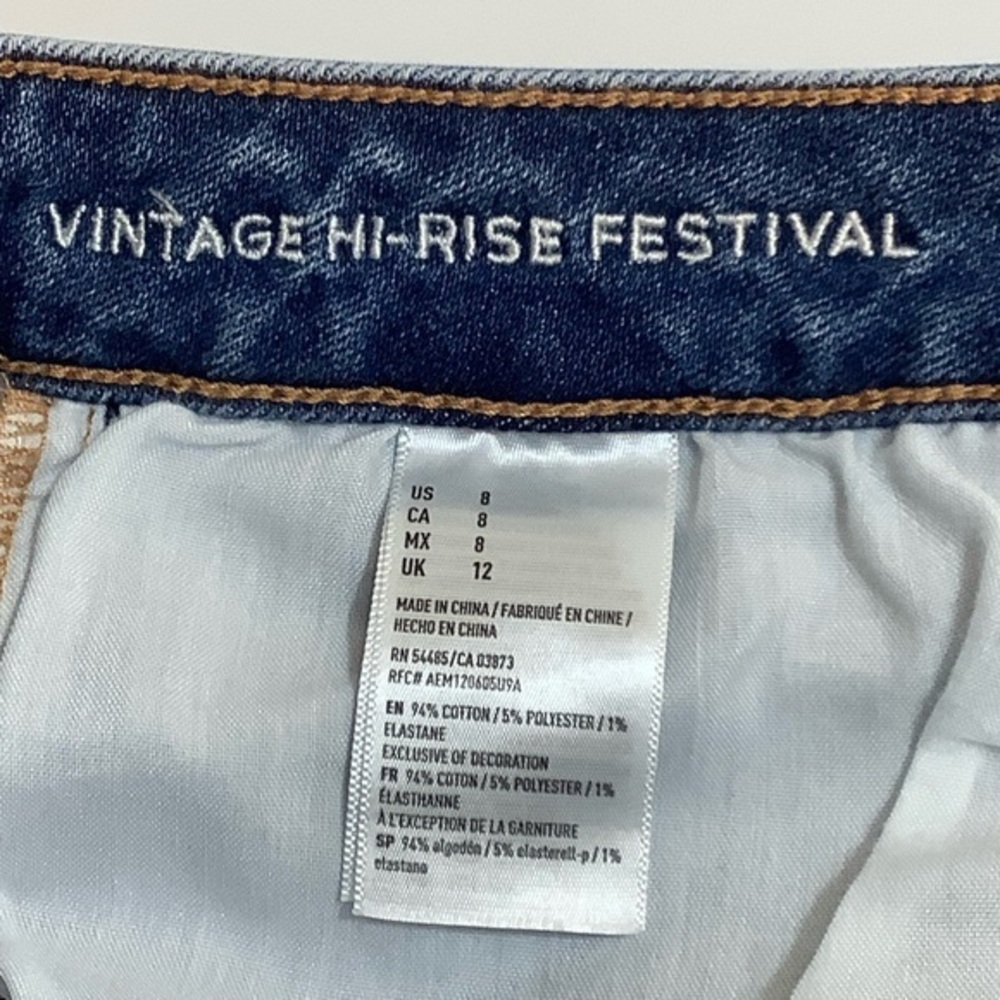 Vintage AE  hi rise festival Distressed “I love ya”  jean shorts SZ 8 EUC - Picture 3 of 14